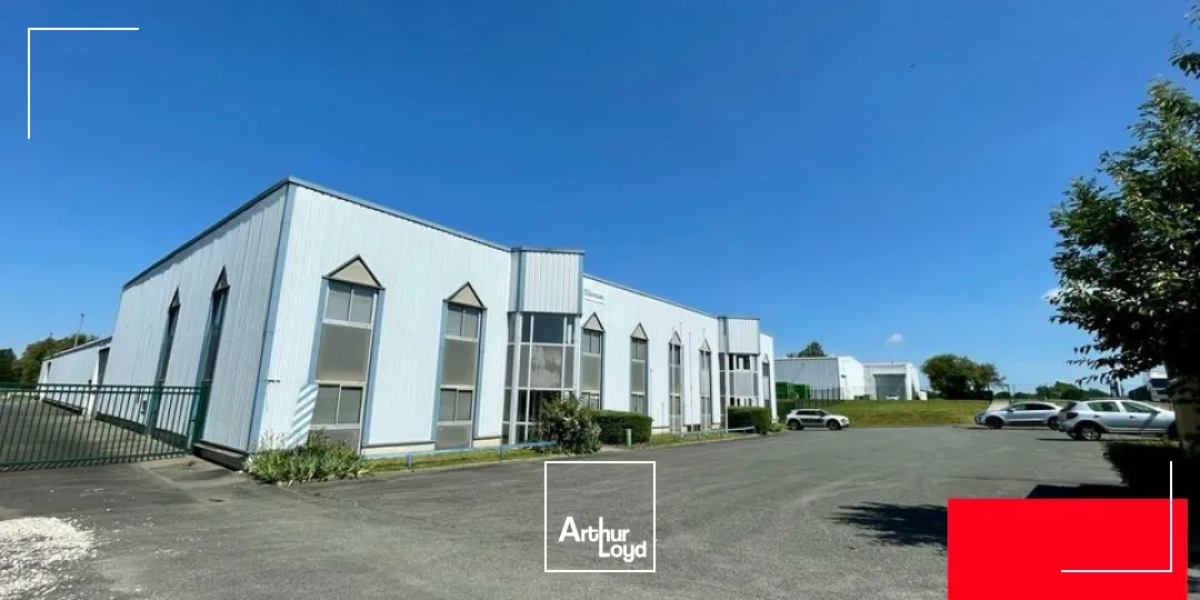 Locaux d'activité & Entrepôts - Vente - LE CHÂTELET-EN-BRIE - 77820 - 3630-3630 - 7737234