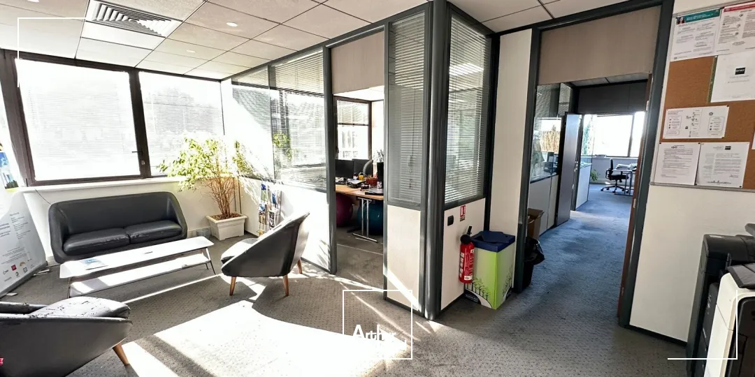 Bureaux - Location - AIX EN PROVENCE - 13290 - 123.5-419.5 - 7737369