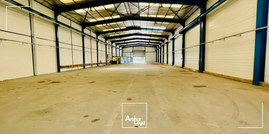 Locaux d'activité & Entrepôts - Location - CANLY - 60680 - 325-1845 - 7737457