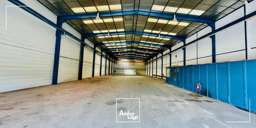 Locaux d'activité & Entrepôts - Location - CANLY - 60680 - 325-1845 - 7737461