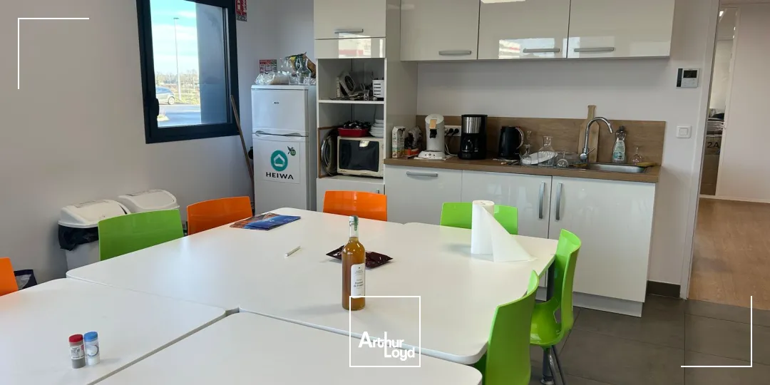 Locaux d'activité & Entrepôts - Location - LA CHEVROLIERE - 44118 - 1553-1553 - 7737540