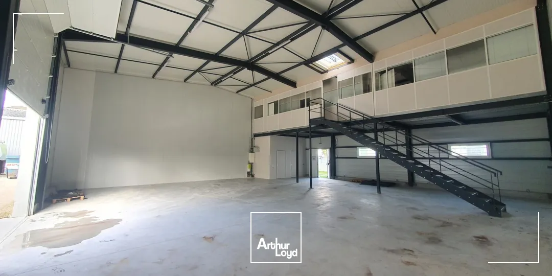 Locaux d'activité & Entrepôts - Location - SAINT JEAN DE BRAYE - 45800 - 285-285 - 7737600