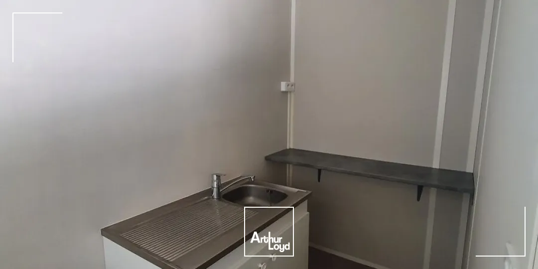 Locaux d'activité & Entrepôts - Location - SAINT JEAN DE BRAYE - 45800 - 285-285 - 7737604