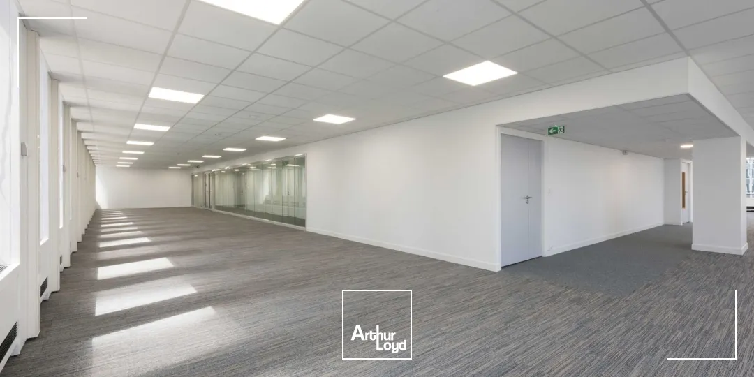 Bureaux - Location - PUTEAUX LA DEFENSE - 92800 - 344-852 - 7737689
