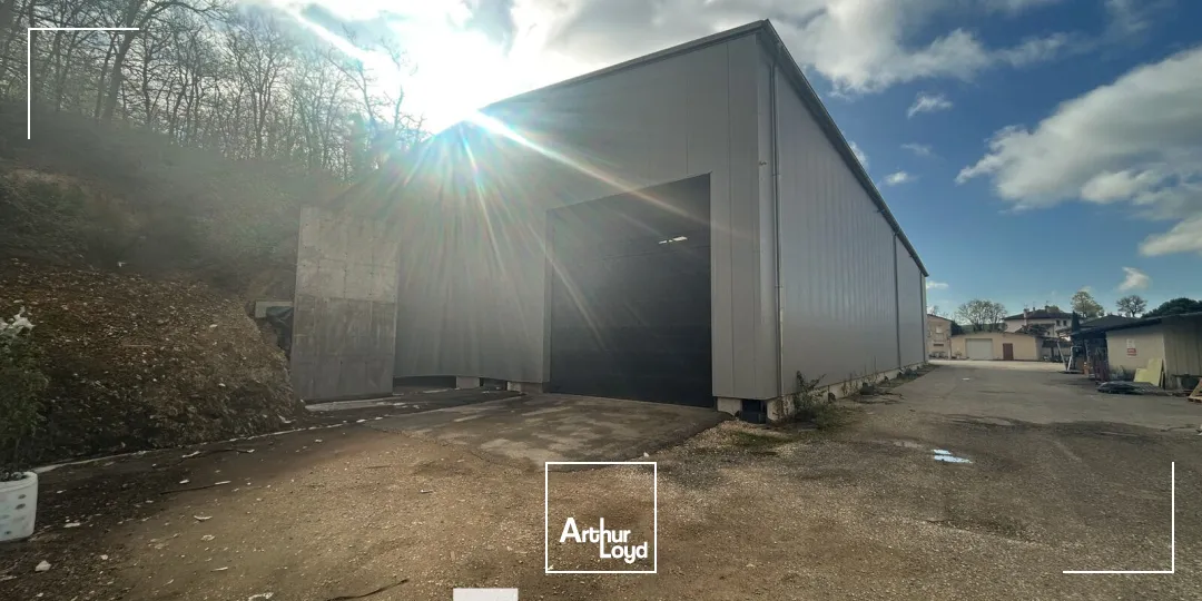 Locaux d'activité & Entrepôts - Location - CHAVANOZ - 38230 - 975-975 - 7737923