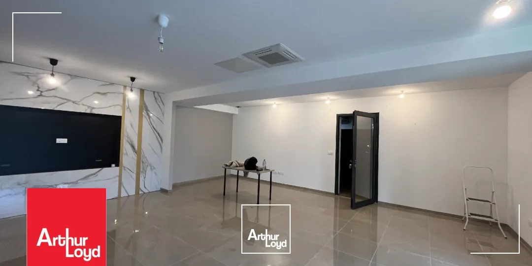 Locaux commerciaux - Location - CHARTRES - 28000 - 60-60 - 7738002