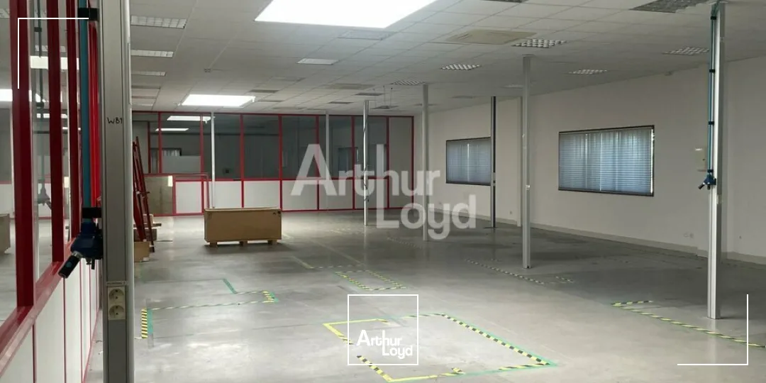 Locaux d'activité & Entrepôts - Vente - MONTOIRE SUR LE LOIR - 41800 - 2154-2154 - 7738083