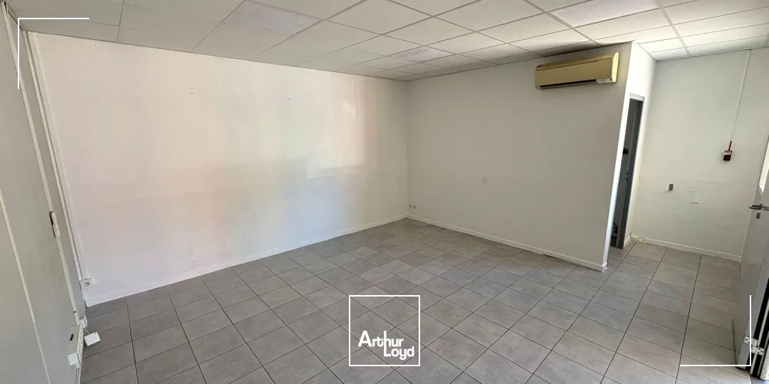 Locaux d'activité & Entrepôts - Location - GEMENOS - 13420 - 200-200 - 7738457