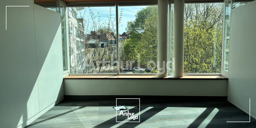 Bureaux - Location - LA MADELEINE - 59110 - 330.05-1242.05 - 7738526