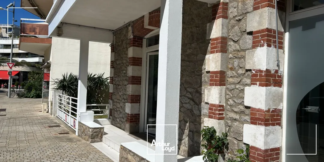 Locaux commerciaux - Location - LA BAULE ESCOUBLAC - 44500 - 41-41 - 7738629