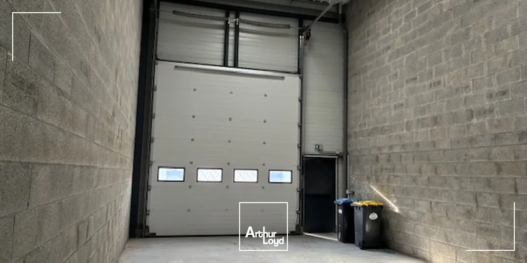 Locaux d'activité & Entrepôts - Location - DONGES - 44480 - 122-122 - 7738623