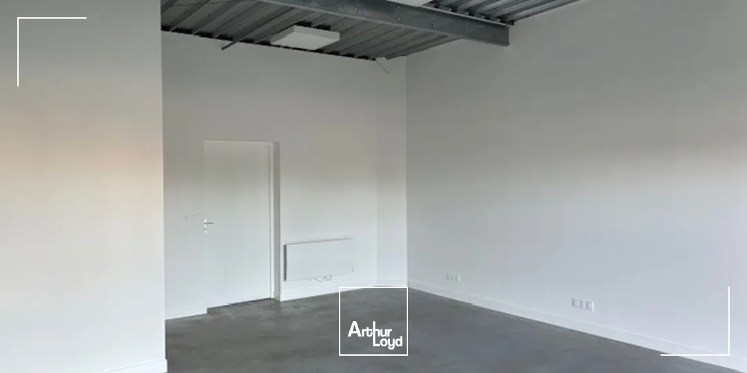 Locaux d'activité & Entrepôts - Location - DONGES - 44480 - 122-122 - 7738624