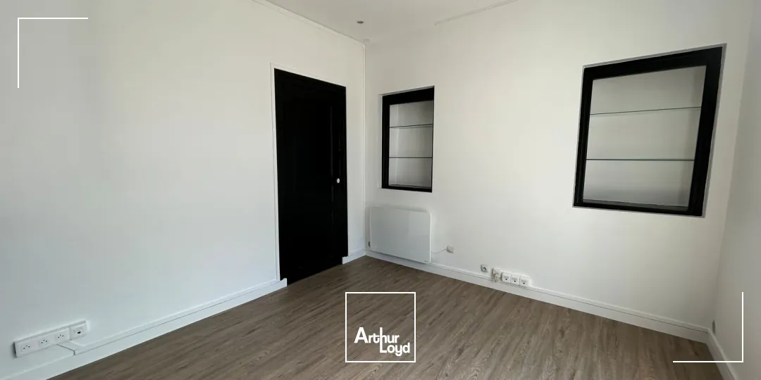 Locaux commerciaux - Location - LA BAULE ESCOUBLAC - 44500 - 41-41 - 7738634