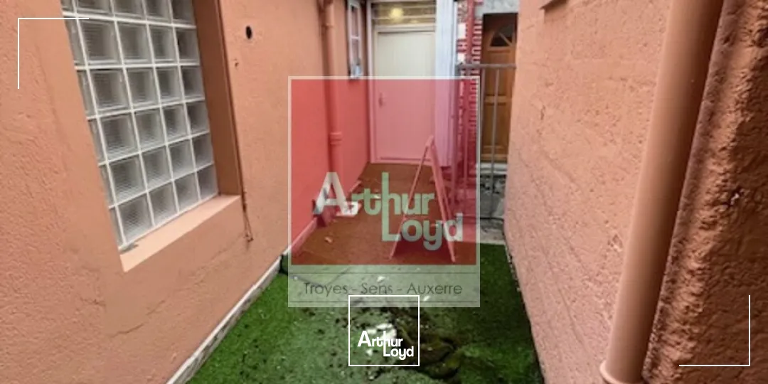 Locaux commerciaux - Location - SENS - 89100 - 40-40 - 7739038