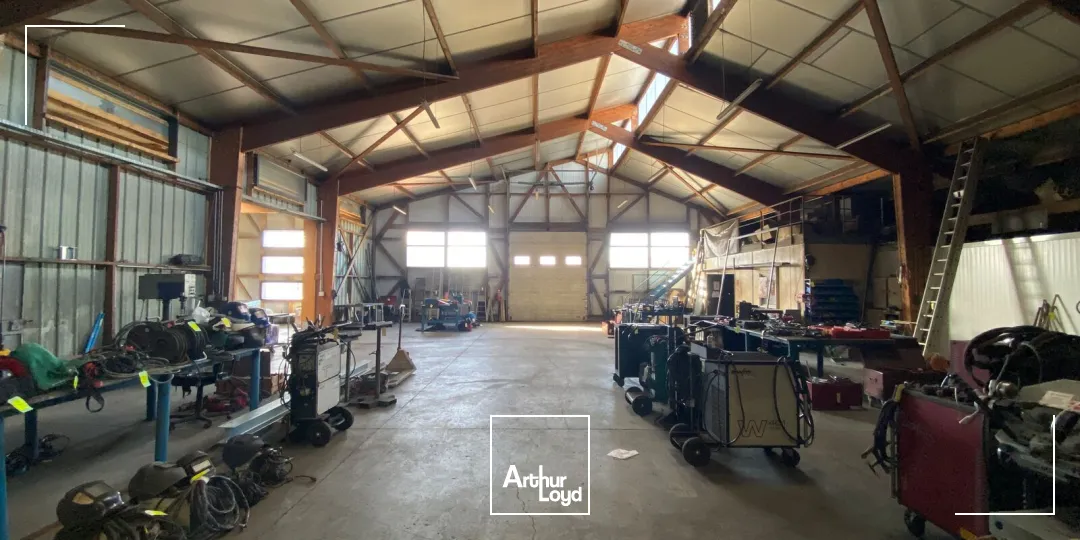 Locaux d'activité & Entrepôts - Vente - LANGUIDIC - 56440 - 840-840 - 7739150