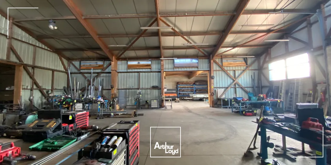 Locaux d'activité & Entrepôts - Vente - LANGUIDIC - 56440 - 840-840 - 7739151