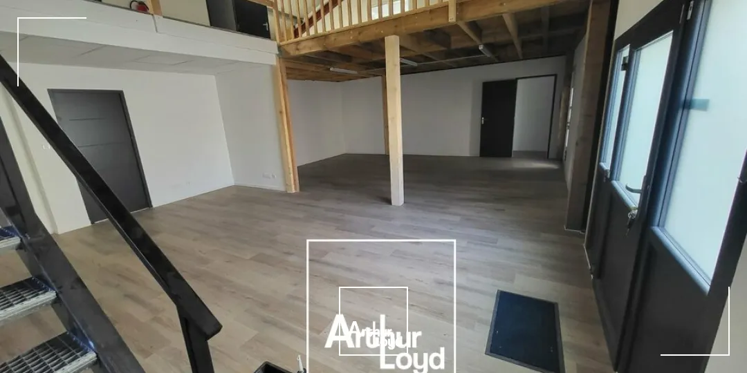 Locaux d'activité & Entrepôts - Location - USSAC - 19270 - 250-250 - 7740772