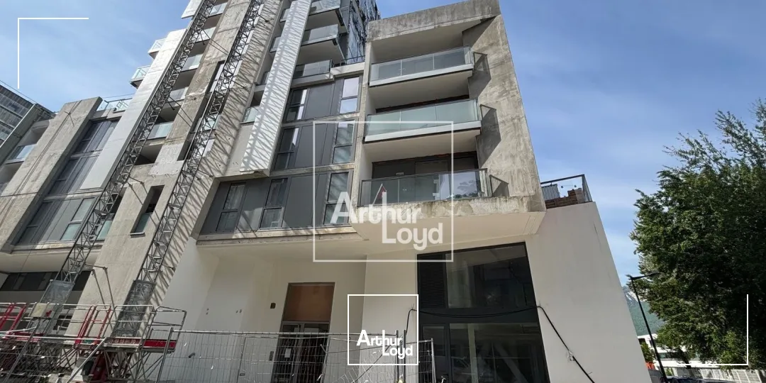 Locaux d'activité & Entrepôts - Vente - GRENOBLE - 38000 - 118.22-1035.88 - 7740971