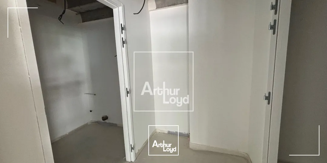 Locaux d'activité & Entrepôts - Vente - GRENOBLE - 38000 - 118.22-1035.88 - 7740961