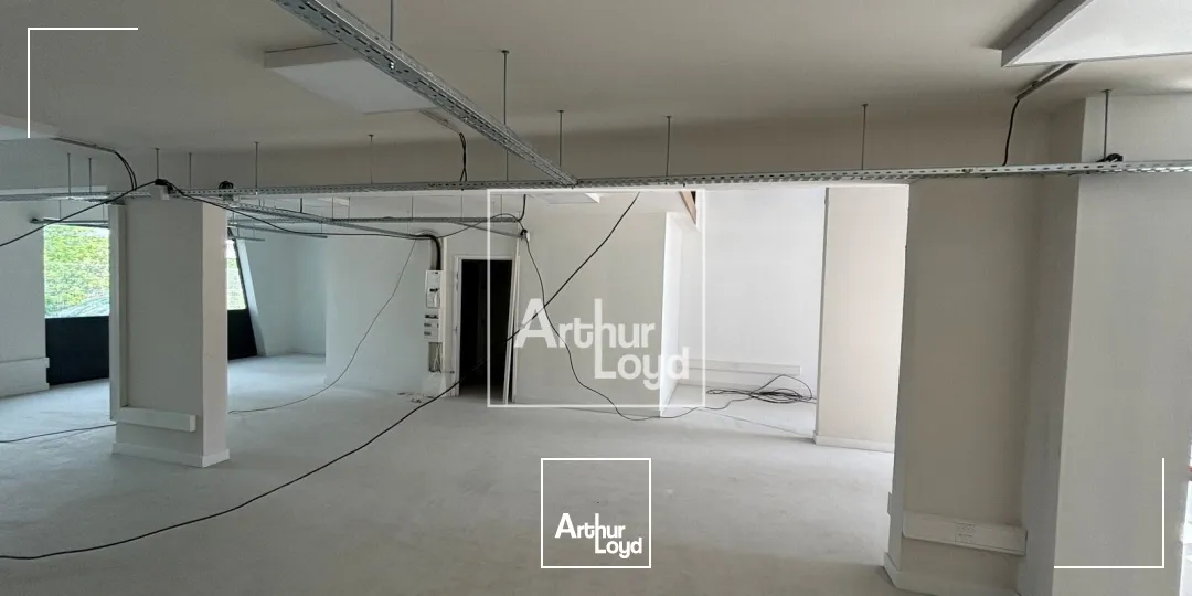 Locaux d'activité & Entrepôts - Vente - GRENOBLE - 38000 - 118.22-1035.88 - 7740964
