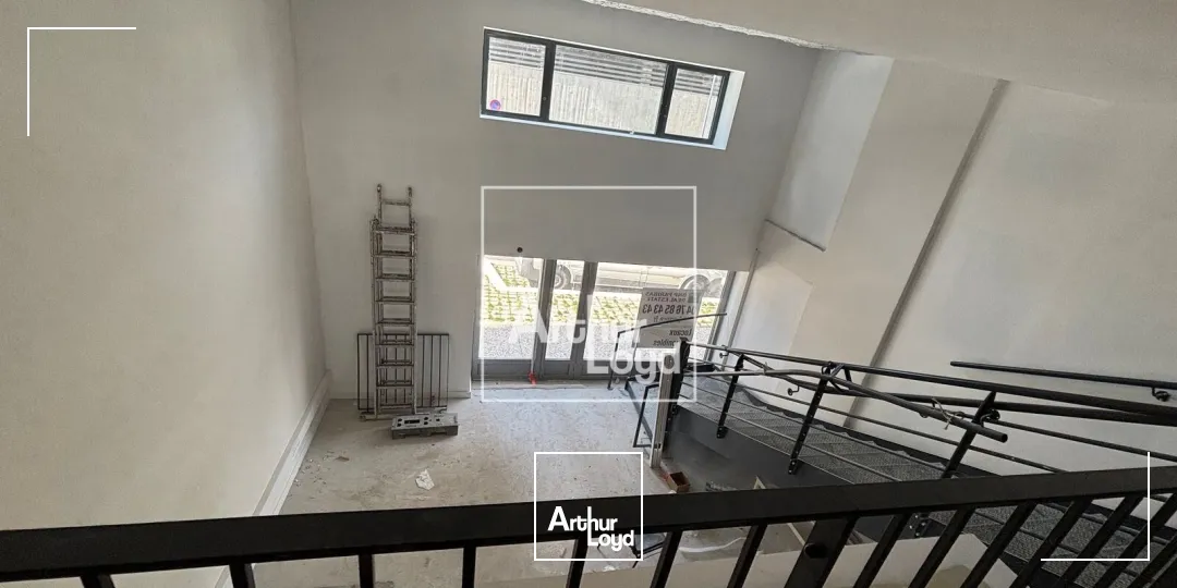 Locaux d'activité & Entrepôts - Vente - GRENOBLE - 38000 - 118.22-1035.88 - 7740988