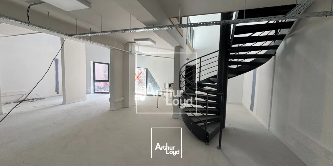 Locaux d'activité & Entrepôts - Vente - GRENOBLE - 38000 - 118.22-1035.88 - 7740989