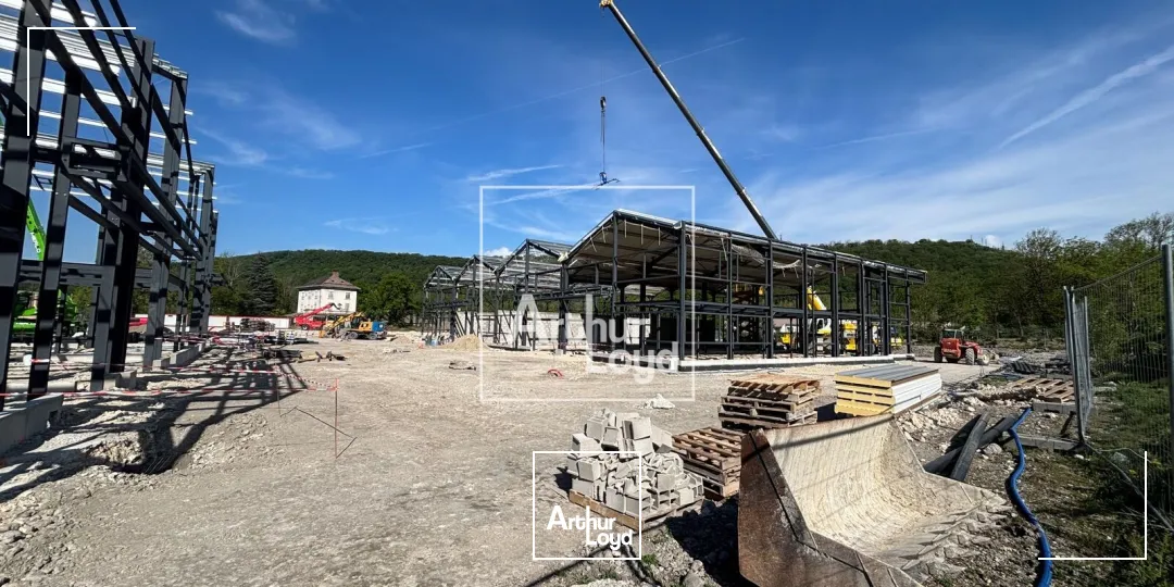 Locaux d'activité & Entrepôts - Vente - LE PONT DE CLAIX - 38800 - 333-669 - 7740995