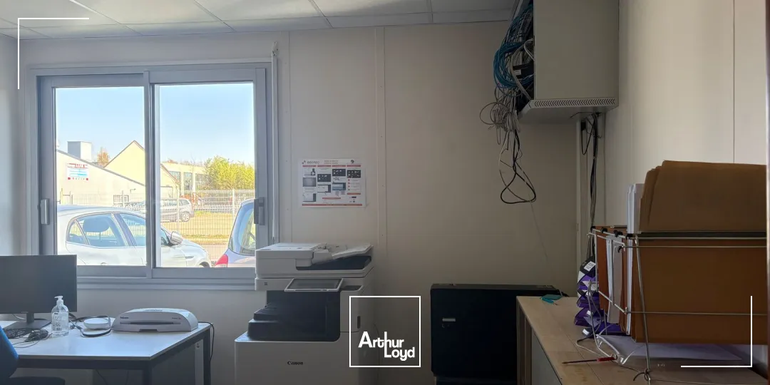 Locaux d'activité & Entrepôts - Vente - OLIVET - 45160 - 100-345 - 7741098