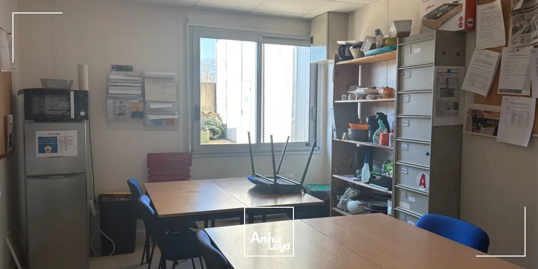 Locaux d'activité & Entrepôts - Vente - OLIVET - 45160 - 100-345 - 7741100