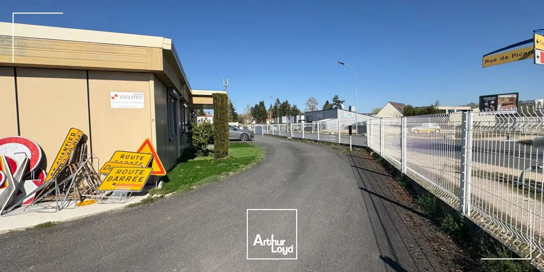 Locaux d'activité & Entrepôts - Vente - OLIVET - 45160 - 100-345 - 7741096