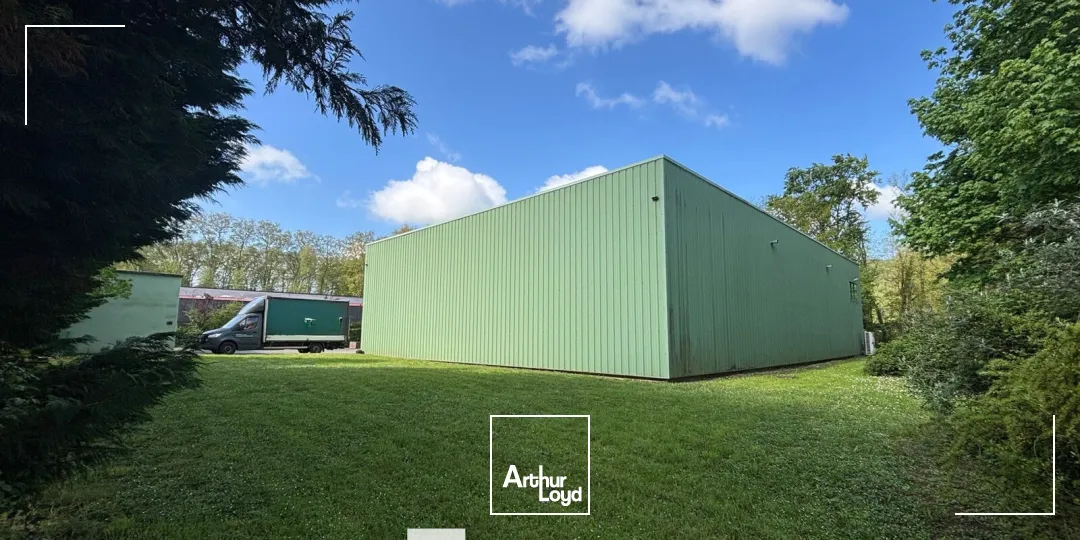 Locaux d'activité & Entrepôts - Vente - FLEURIEU SUR SAONE - 69250 - 730-730 - 7741453