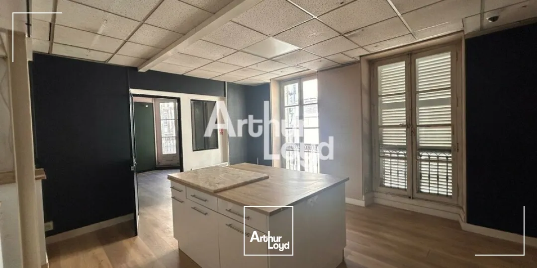 Locaux commerciaux - Location - BLOIS - 41000 - 122.53-122.53 - 7741686