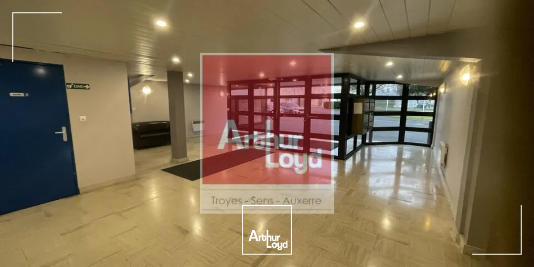 Bureaux - Location - SAINT-CLÉMENT - 89100 - 294.2-294.2 - 7741711