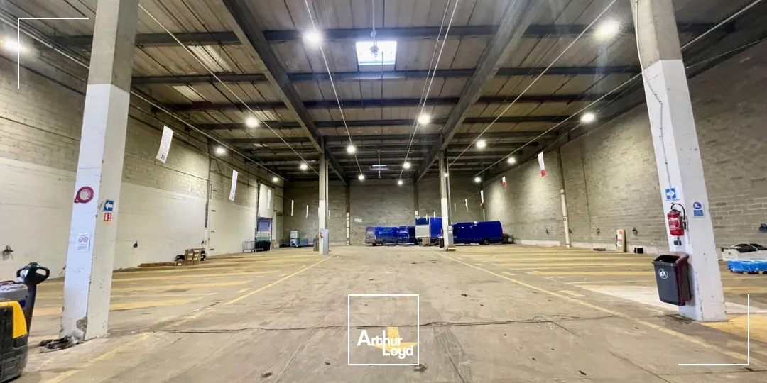 Locaux d'activité & Entrepôts - Location - LE GRAND QUEVILLY - 76120 - 216-5050 - 7741939