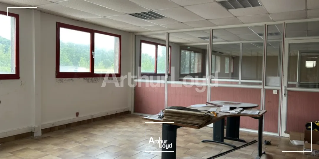 Locaux d'activité & Entrepôts - Location - RAISMES - 59590 - 2400-2400 - 7742185