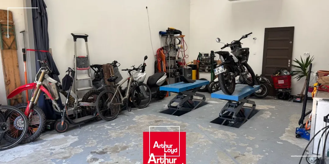 Locaux d'activité & Entrepôts - Vente - GENAY - 69730 - 165-165 - 7742254