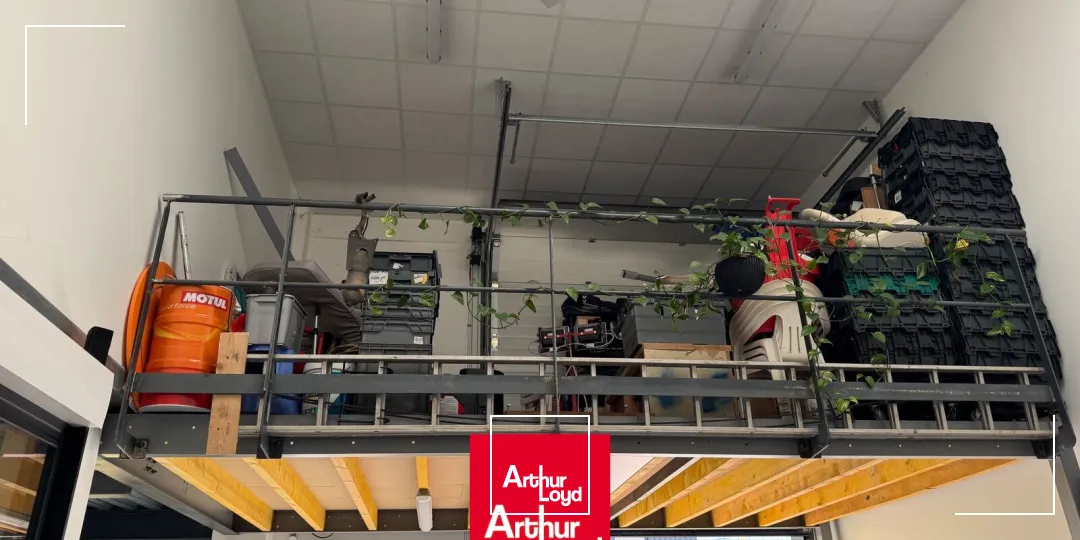 Locaux d'activité & Entrepôts - Vente - GENAY - 69730 - 165-165 - 7742255