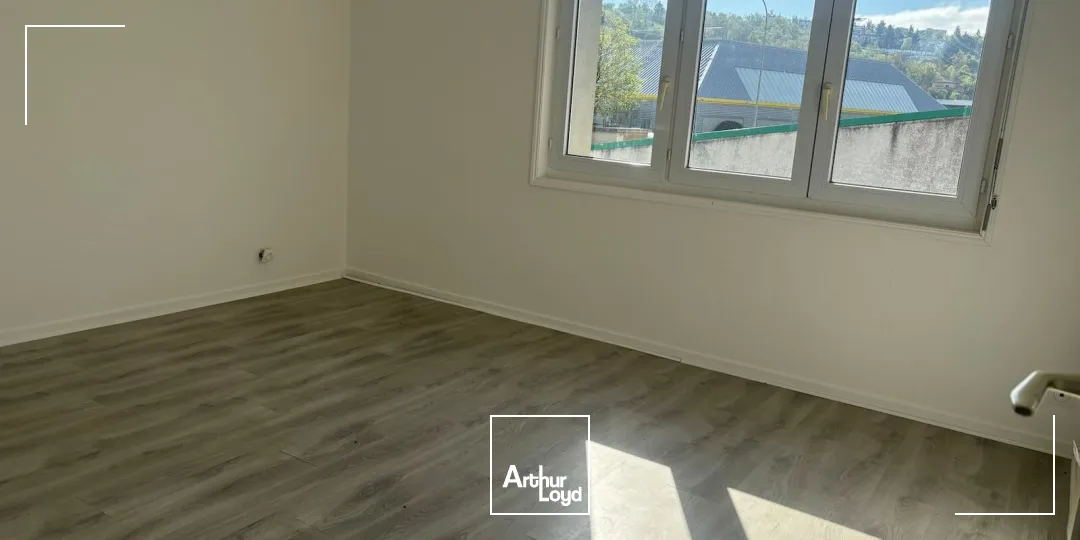 Bureaux - Location - SAINT PRIEST EN JAREZ - 42270 - 120-120 - 7742360