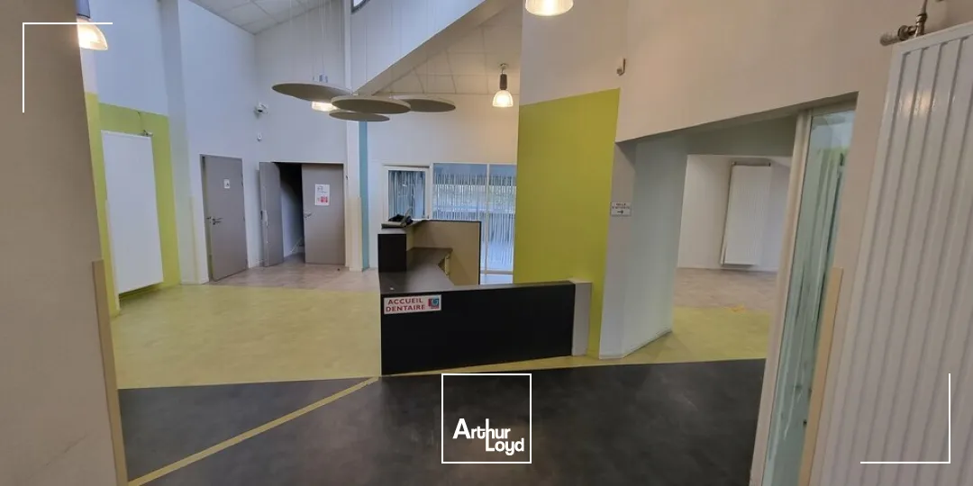 Bureaux - Vente - PARTHENAY - 79200 - 766-766 - 7742602