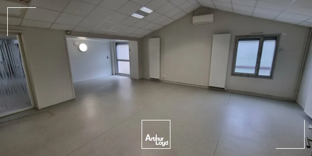 Bureaux - Vente - PARTHENAY - 79200 - 766-766 - 7742603