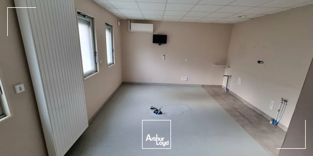 Bureaux - Vente - PARTHENAY - 79200 - 766-766 - 7742601
