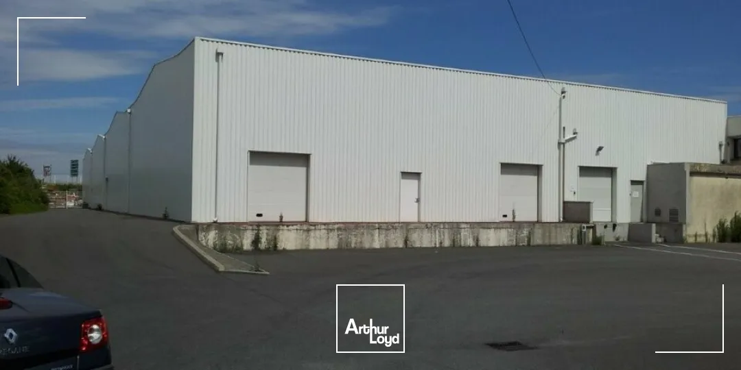 Locaux d'activité & Entrepôts - Vente - POITIERS - 86000 - 713-713 - 7742607