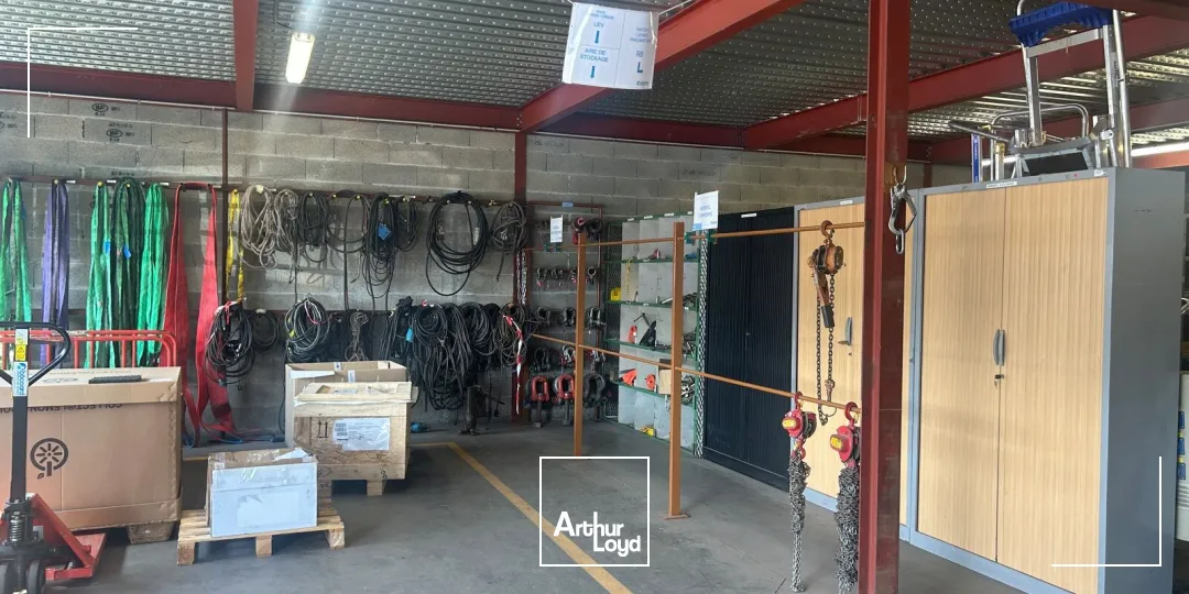 Locaux d'activité & Entrepôts - Vente - FOS SUR MER - 13270 - 2557-2557 - 7742642