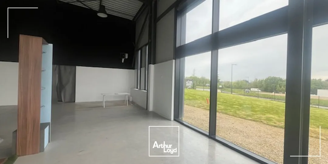 Locaux commerciaux - Vente - SAINT MARTIN DES CHAMPS - 29600 - 300-300 - 7742710