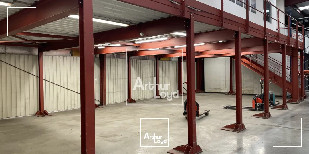 Locaux d'activité & Entrepôts - Location - GIERES - 38610 - 1968-1968 - 7742740