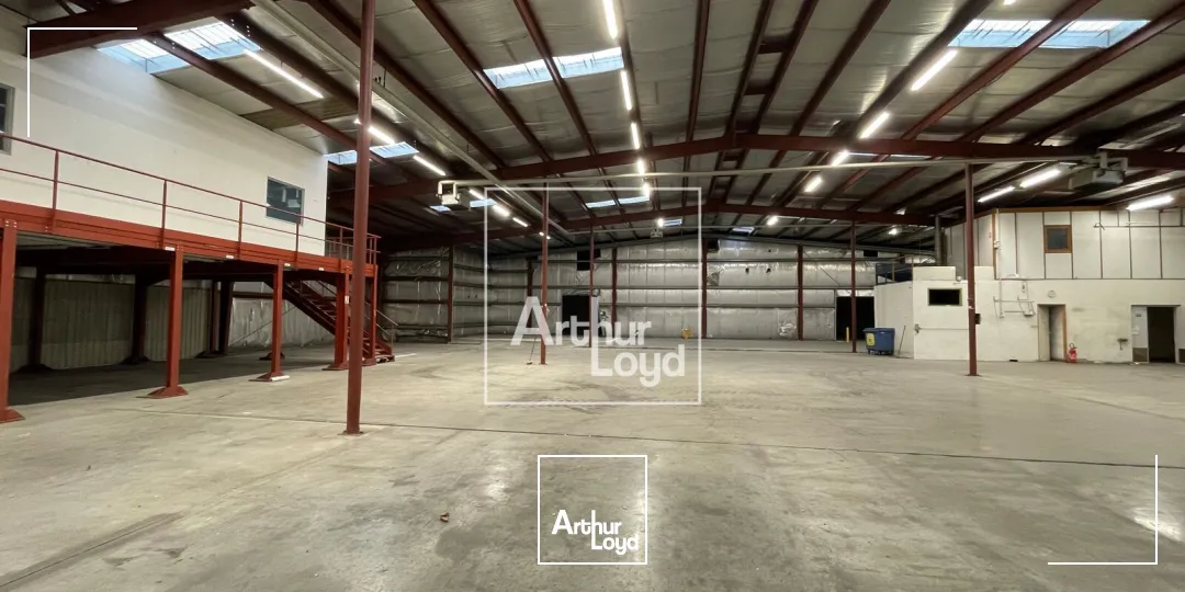 Locaux d'activité & Entrepôts - Location - GIERES - 38610 - 1968-1968 - 7742738