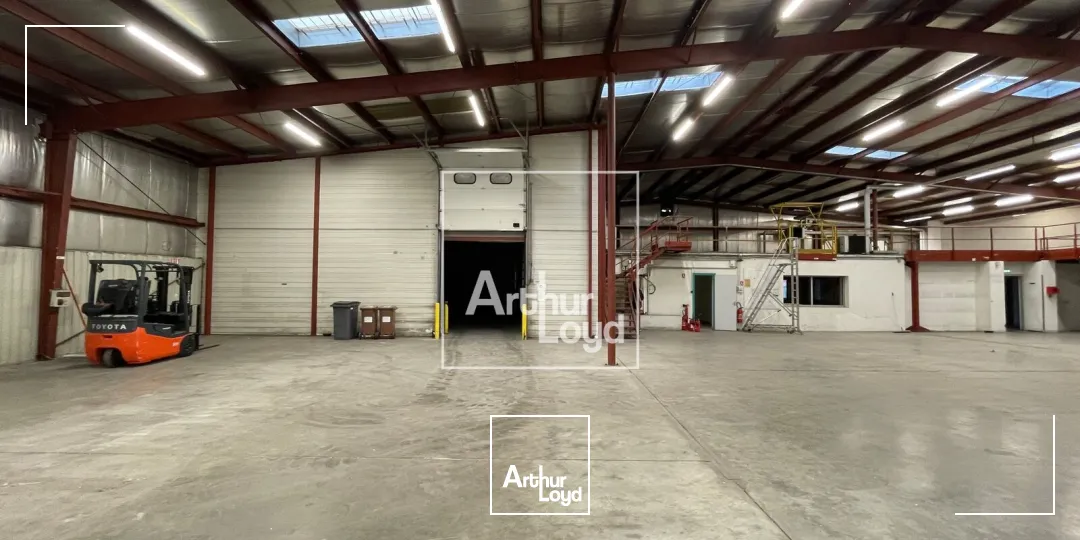 Locaux d'activité & Entrepôts - Location - GIERES - 38610 - 1968-1968 - 7742739