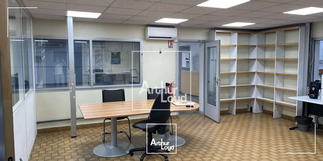 Locaux d'activité & Entrepôts - Location - GIERES - 38610 - 1968-1968 - 7742745