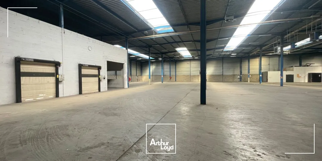 Locaux d'activité & Entrepôts - Location - SAINT ETIENNE DU ROUVRAY - 76800 - 725-3266 - 7742818