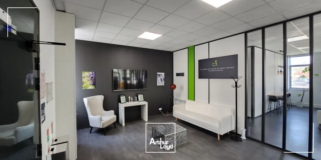 Bureaux - Location - ERAGNY - 95610 - 182-1435 - 7743021
